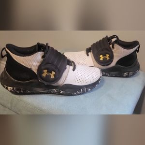 Boys Under Armour Shoes